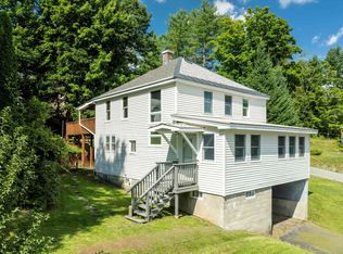 16 Bailey St, Springfield, VT 05156