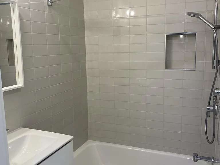 1735 Hyde St #5 — Photo 9
