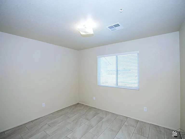 3748 S Brianna Dr — Photo 7
