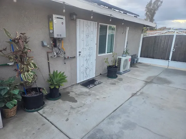 42087 Abbott Ln, Hemet, CA 92544