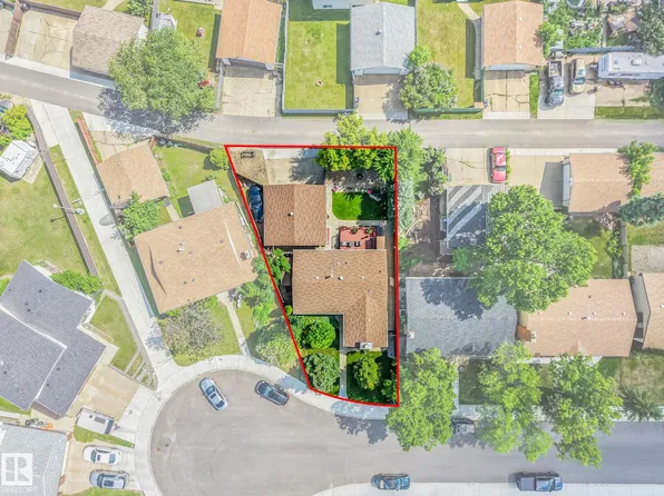 17237 104th St NW, Edmonton, AB T5X 3X1