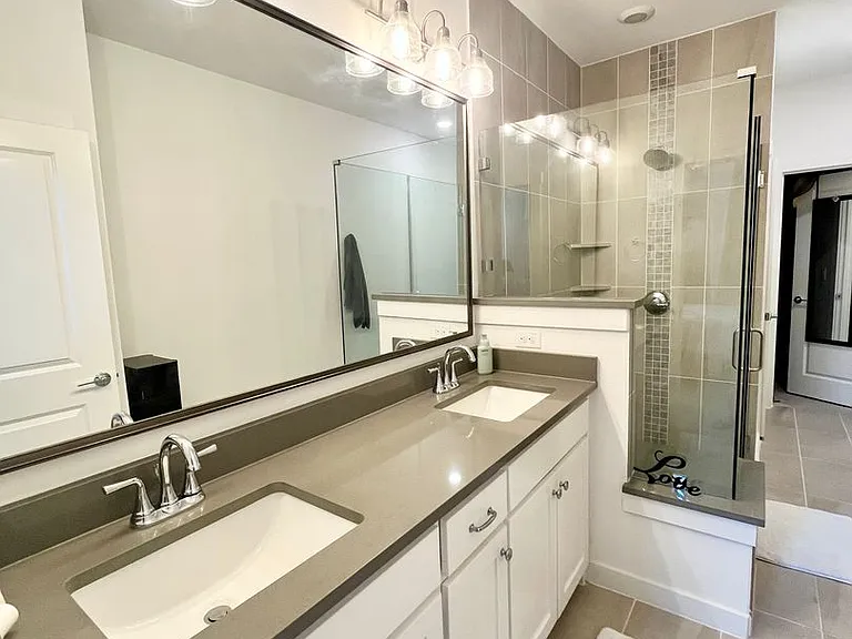 2621 Chablis Dr — Photo 13