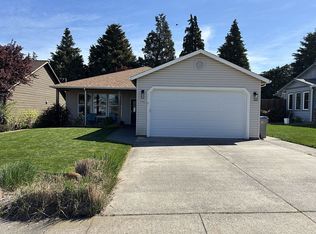 775 Saint Charles Place Rd, Hood River, OR 97031