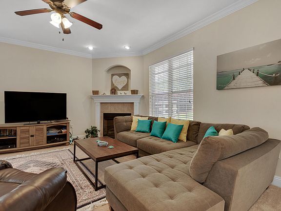 5th image of 134 Big Oaks Ln #14