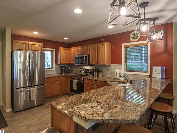 5th image of 617 Mountainside Dr Unit 7407-617