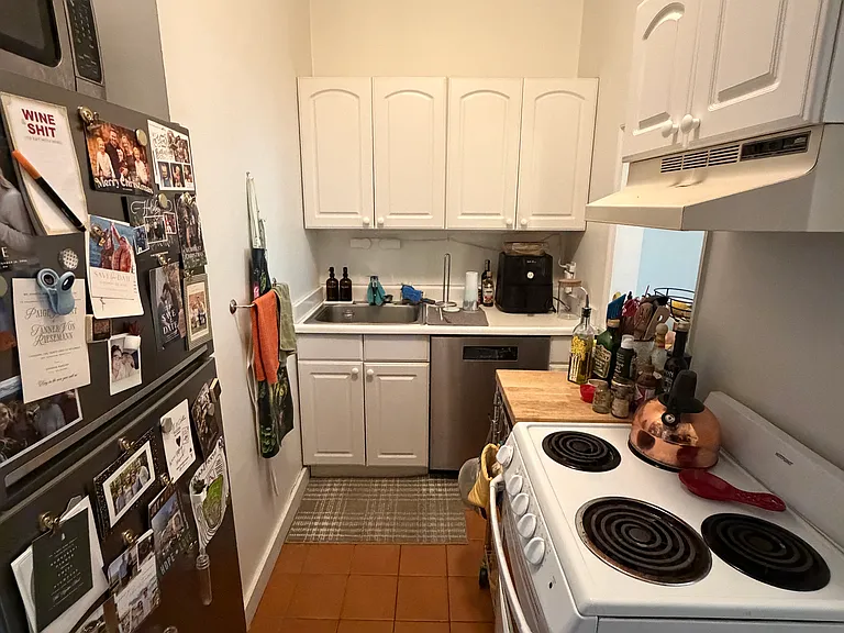 234 W Canton St #2 — Photo 7