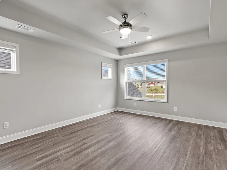 232 Franklin St — Photo 26