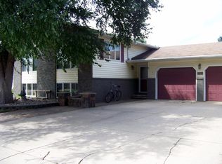 1501 N 24th St, Clear Lake, IA 50428