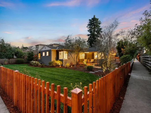1800 Guinda St, Palo Alto, CA 94303