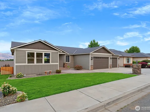 76 S Meadowbrook Lane, East Wenatchee, WA 98802