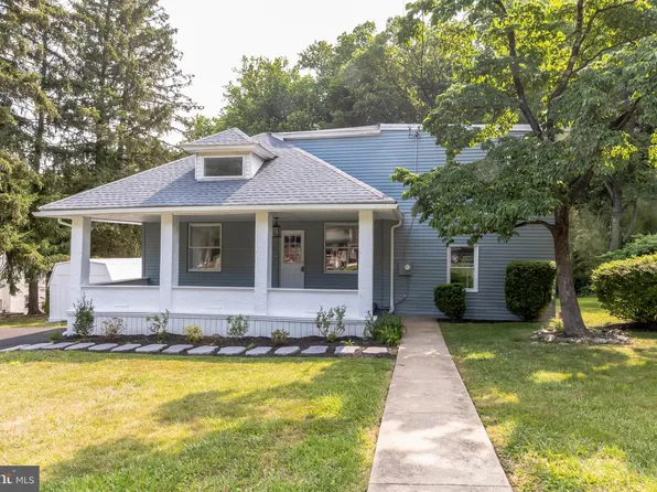 5 Garrett Ave, Paoli, PA 19301