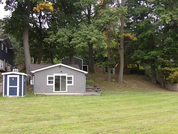 2nd image of 12125 Winans Rd