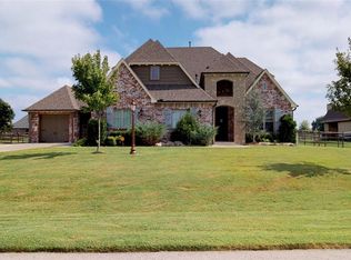 6345 N Locust Ln, Owasso, OK 74055