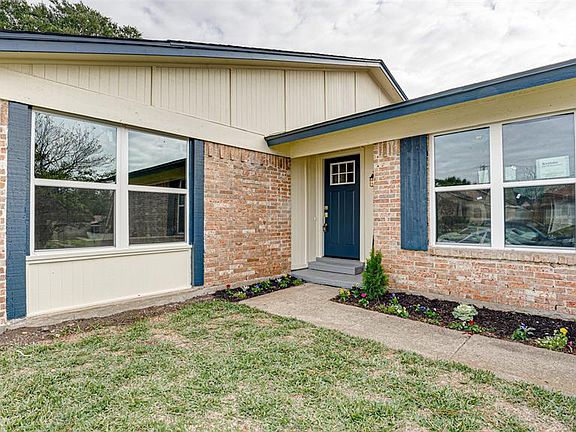 2nd image of 4821 Tealwood Cir