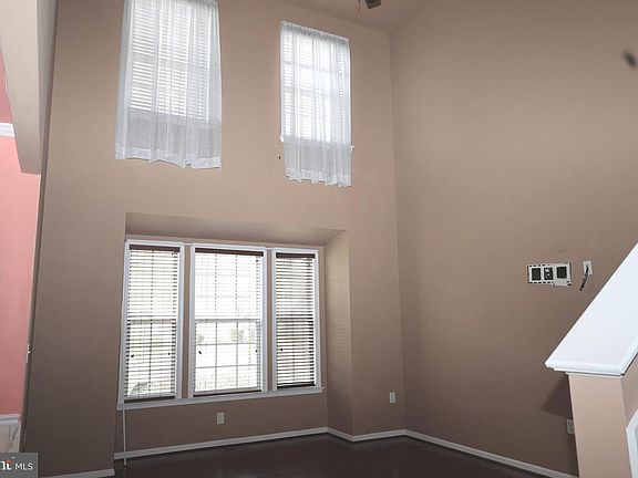 5th image of 1224 N Fairfax Blvd