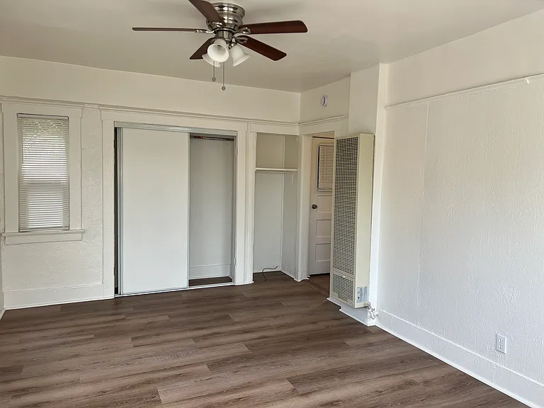 1040 Martin Luther King Jr Ave #1 — Photo 1