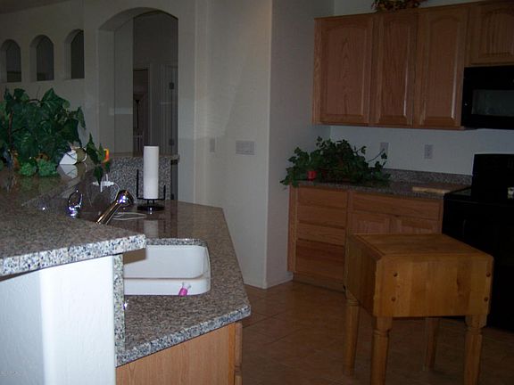 2nd image of 849 E Pasture Canyon Dr
