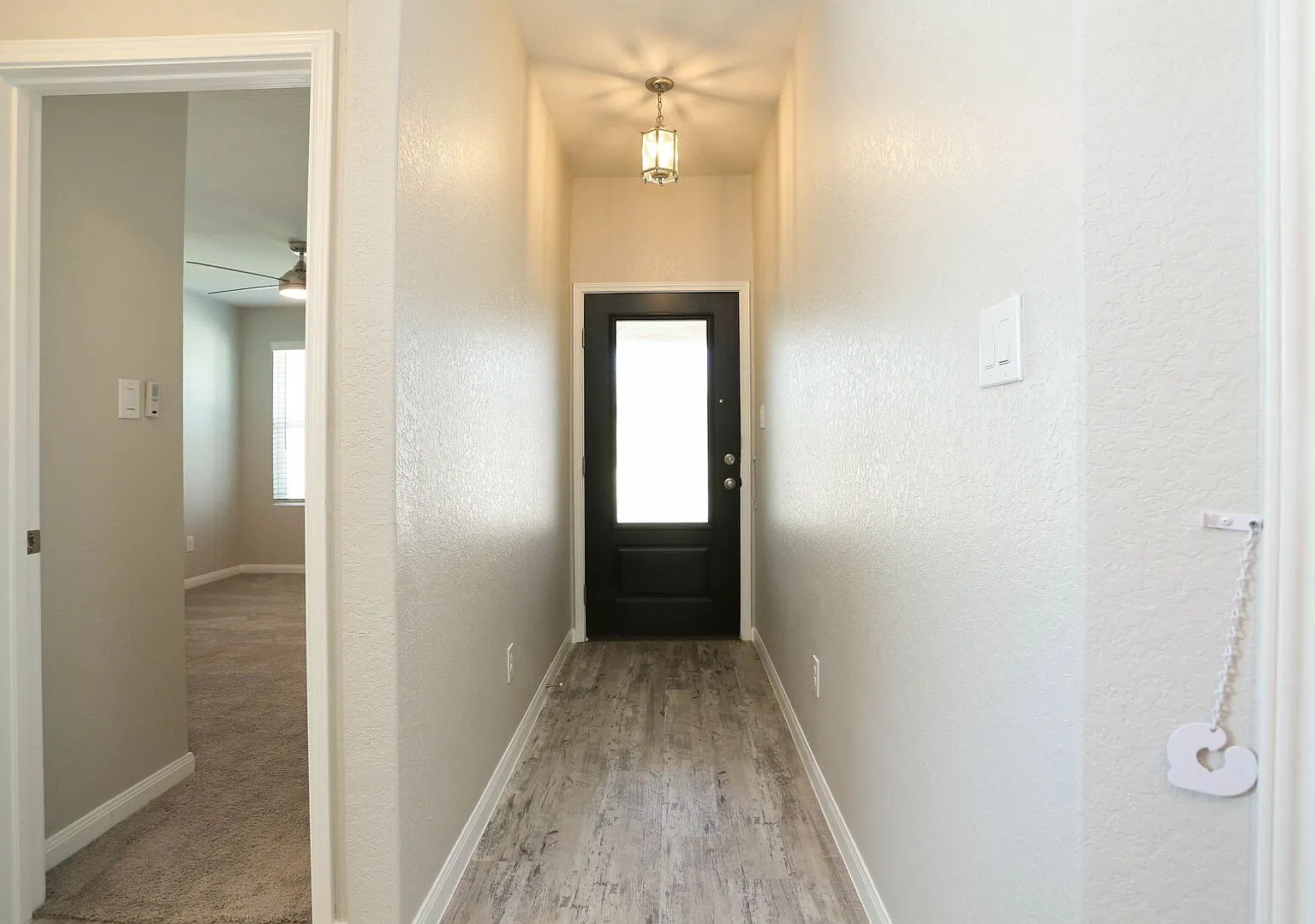 Charming single story home!! — Photo 4