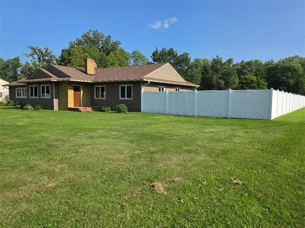1012 W Knapp Street, Rice Lake, WI 54868