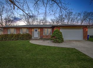 408 Forest Run Dr, Eureka, MO 63025