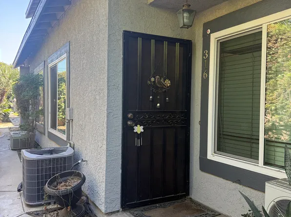 316 W Olympic Ln, Montebello, CA 90640