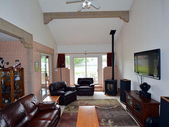 4th image of 325 Morrison Dr