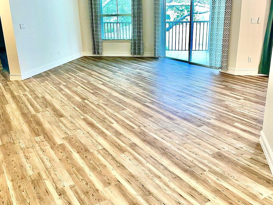 1st image of 200 Diamond Cir APT 206