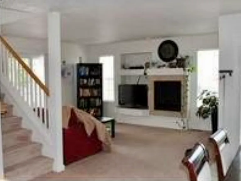 101-2070 Manitou Ct — Photo 3