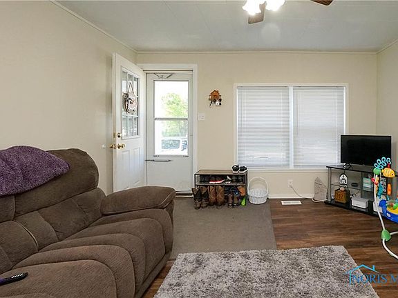 3rd image of 7905 County Road 59