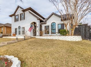 3800 Virginia Pine Cir, Carrollton, TX 75007
