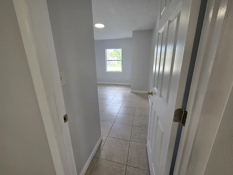 801 Washington St #A — Photo 5