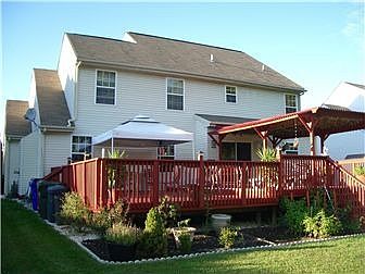 Wonderful  large back yard and fantastic deck