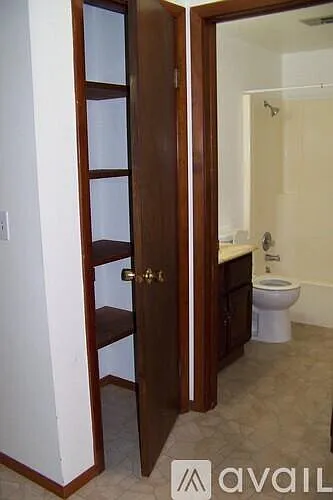 206 N Parkway Dr #B — Photo 10