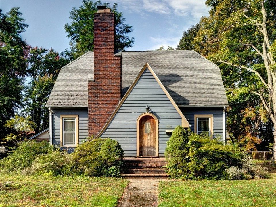 1st image of 7470 Murray Ave