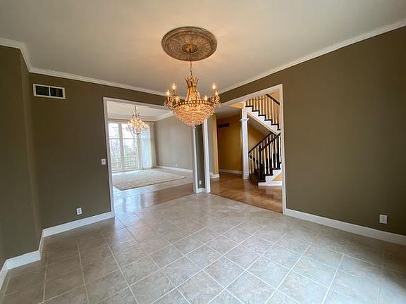 4th image of 5516 NE Northgate Ct