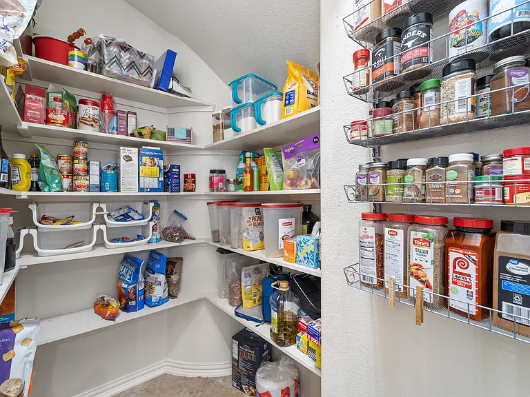 1308 Cotulla Dr — Photo 27