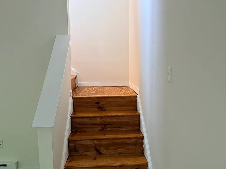 256 Bristol Way #PVT — Photo 13