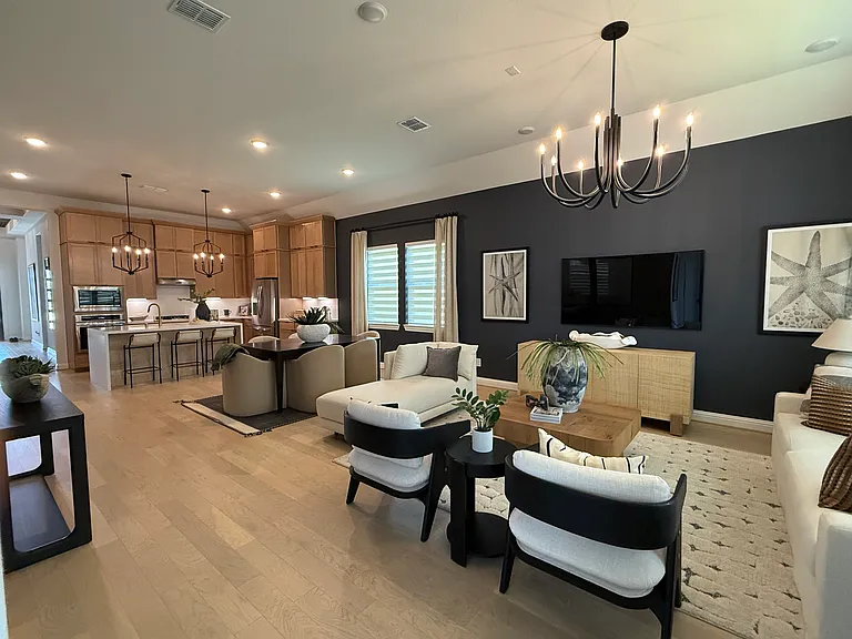 4916 Dickens Landing Dr — Photo 36
