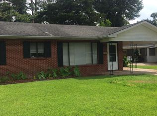 1708 Clover Ln, Alexandria, LA 71301