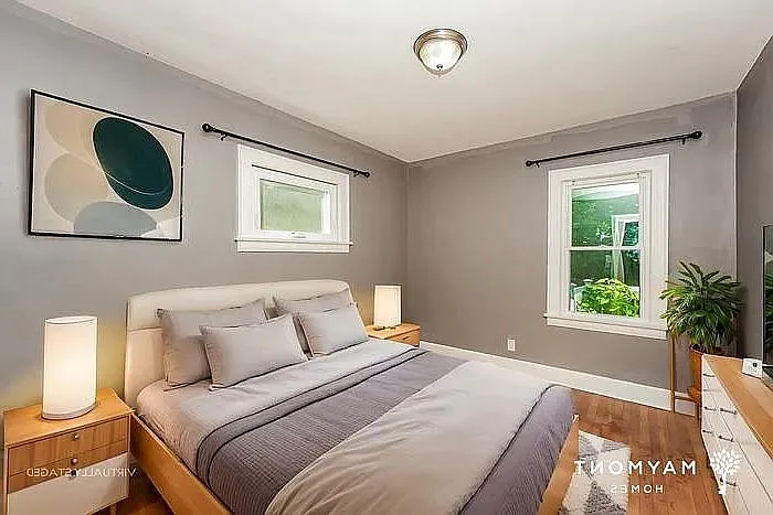 264 Joliet Ave #1 — Photo 9