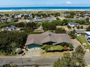 30303 J Pl, Ocean Park, WA 98640