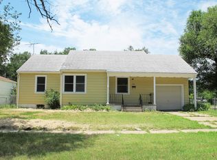 1559 N Old Manor Rd, Wichita, KS 67208