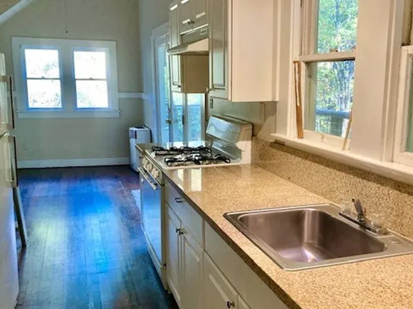 329 S Pine St #B, Nevada City, CA 95959