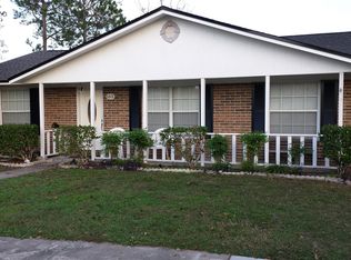 153 Quarton Dr, Orange Park, FL 32073