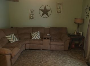 235 E 4th St, Leigh, NE 68643