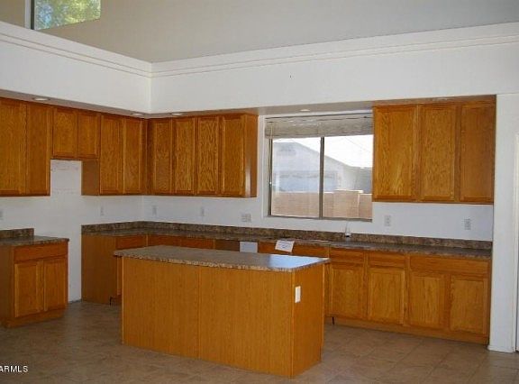3rd image of 7509 W Southgate Ave