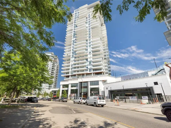 1181 Sunset Dr #903, Kelowna, BC V1Y 0L4