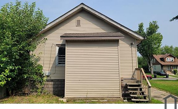 3rd image of 11741 Littlefield St