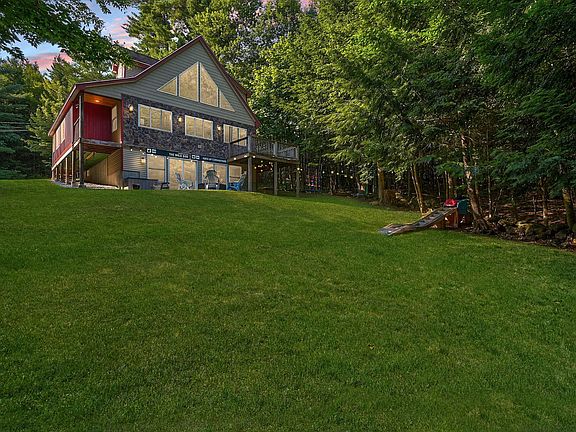4th image of 65 Garmish Road