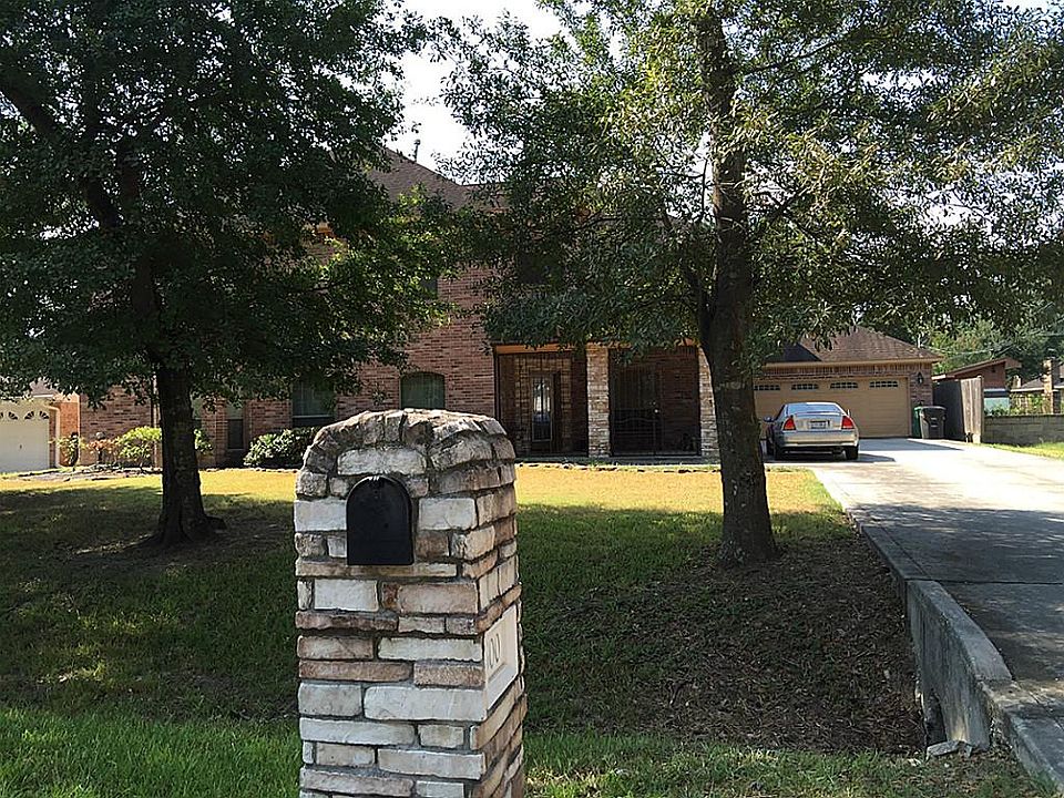 2nd image of 5409 Cedar Hill Ln